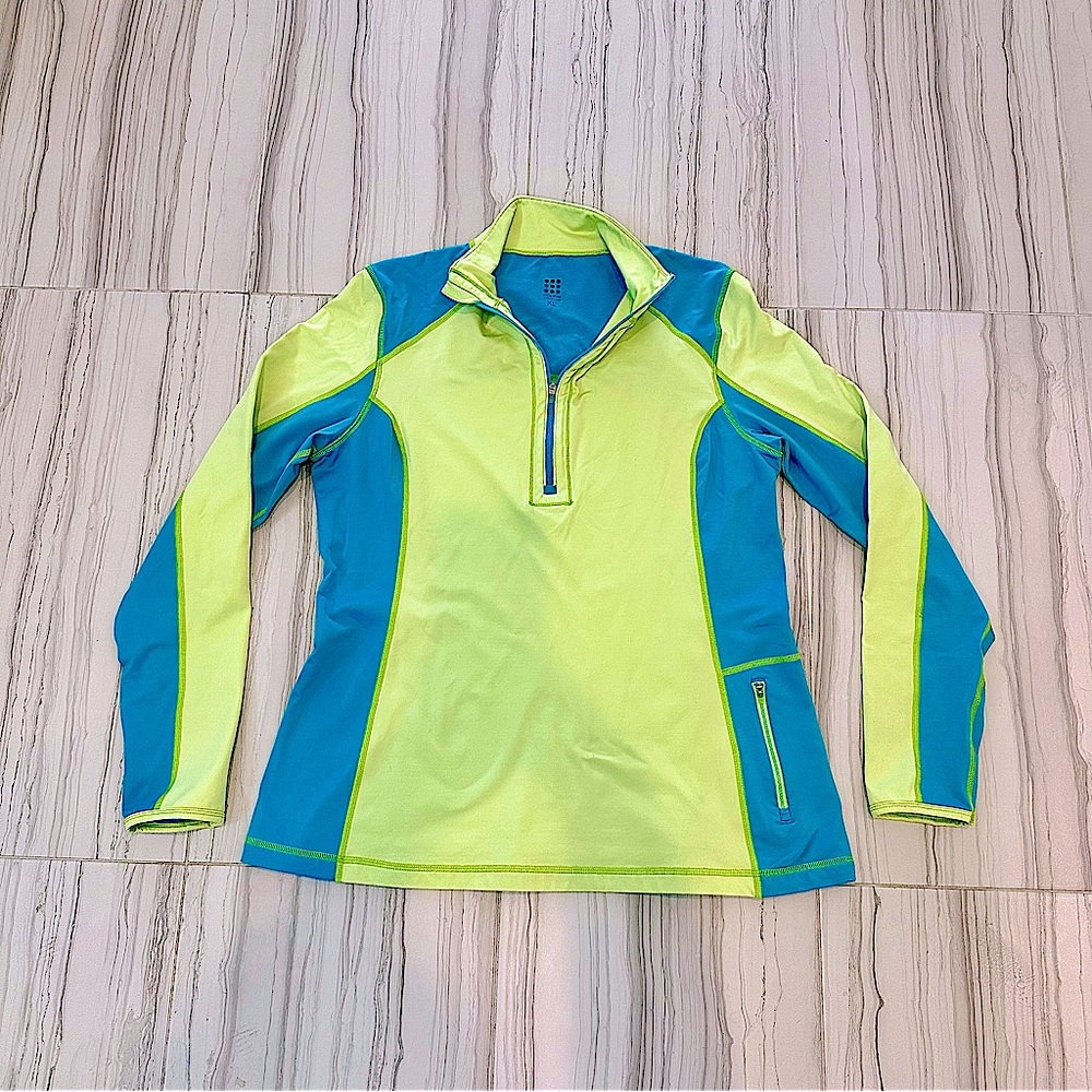 NWOT Title Nine 1/4 Zip Pullover